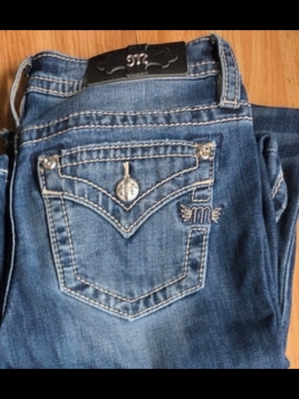 Mossimo Supply Co. Medium Blue Women's Skinny Jeans with Embellished Pockets